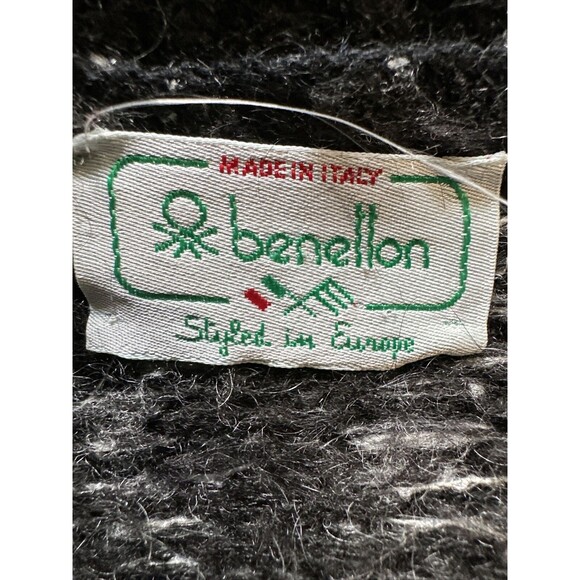 United Colours Of Benetton Sweater V Neck L Italy 3/4 Sleeves Black Grey VTG - Picture 5 of 11